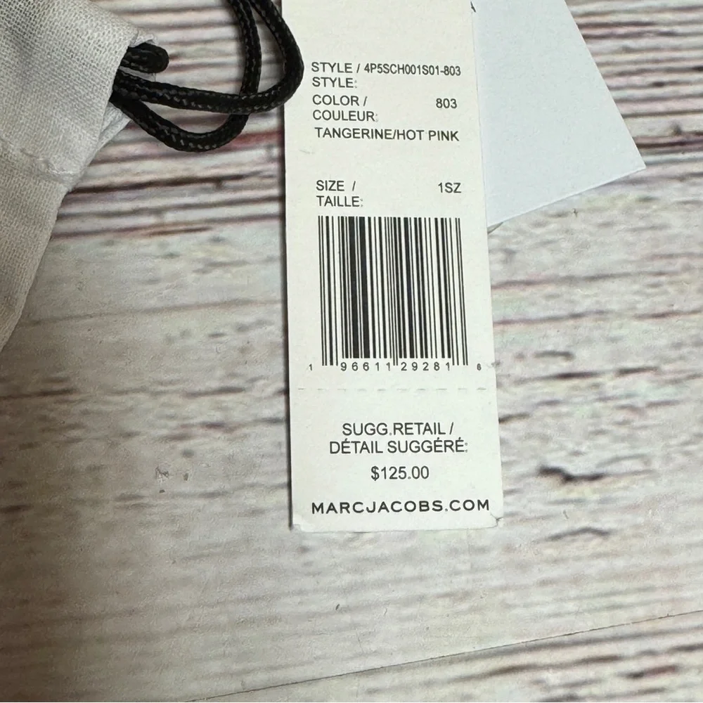 Marc Jacobs 3D Vitamin Pill Crossbody w/ Matching Keychain - Tangerine/Hot Pink - Picture 10 of 11